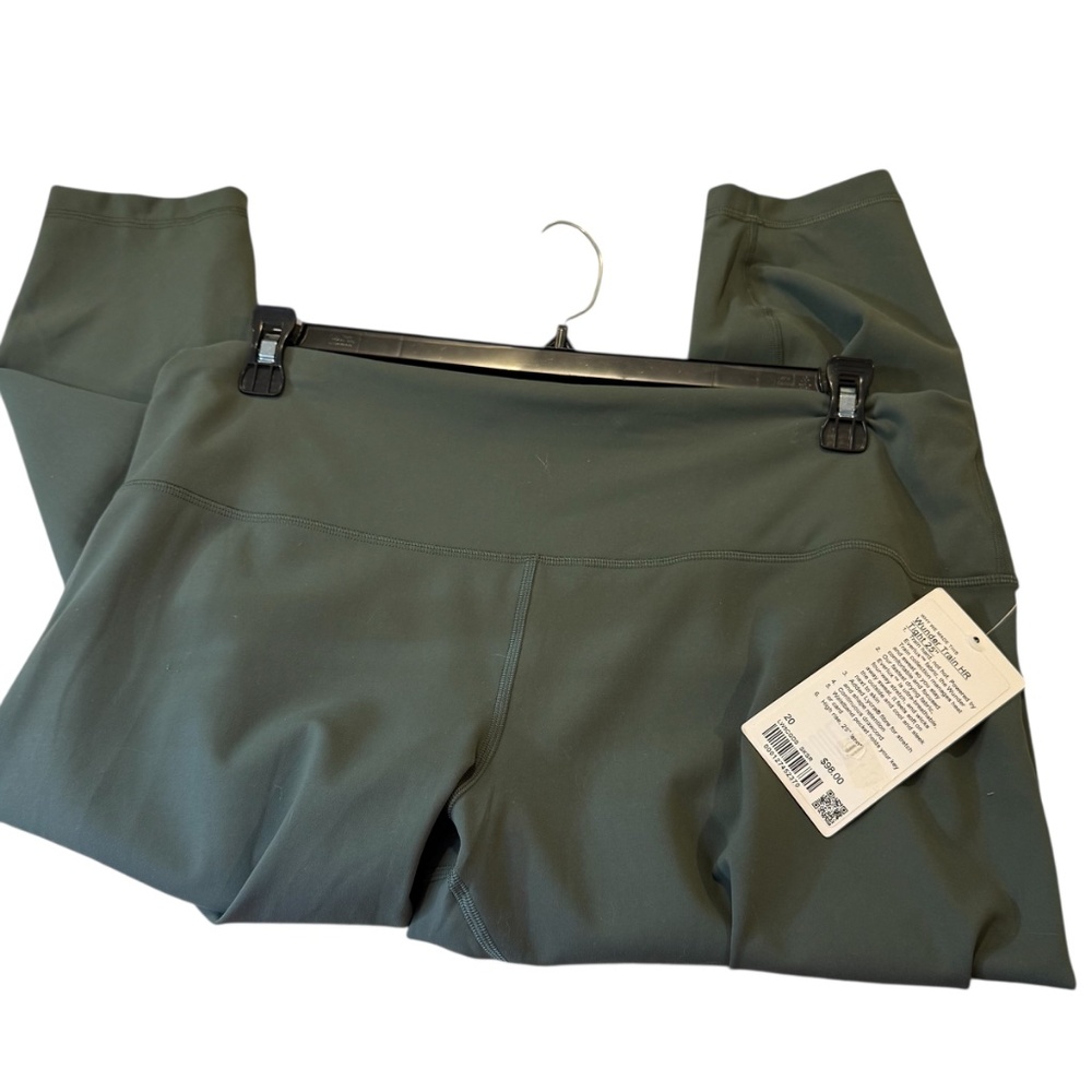 Lululemon Athletica Green Track Pants - Picture 8 of 13